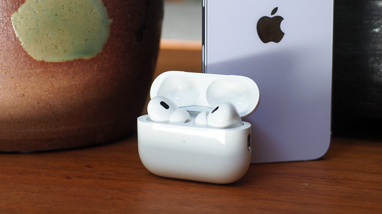 Apple Mühendisi, AirPods Pro’nun Neden Kayıpsız Sesi Desteklemediğini Açıklıyor