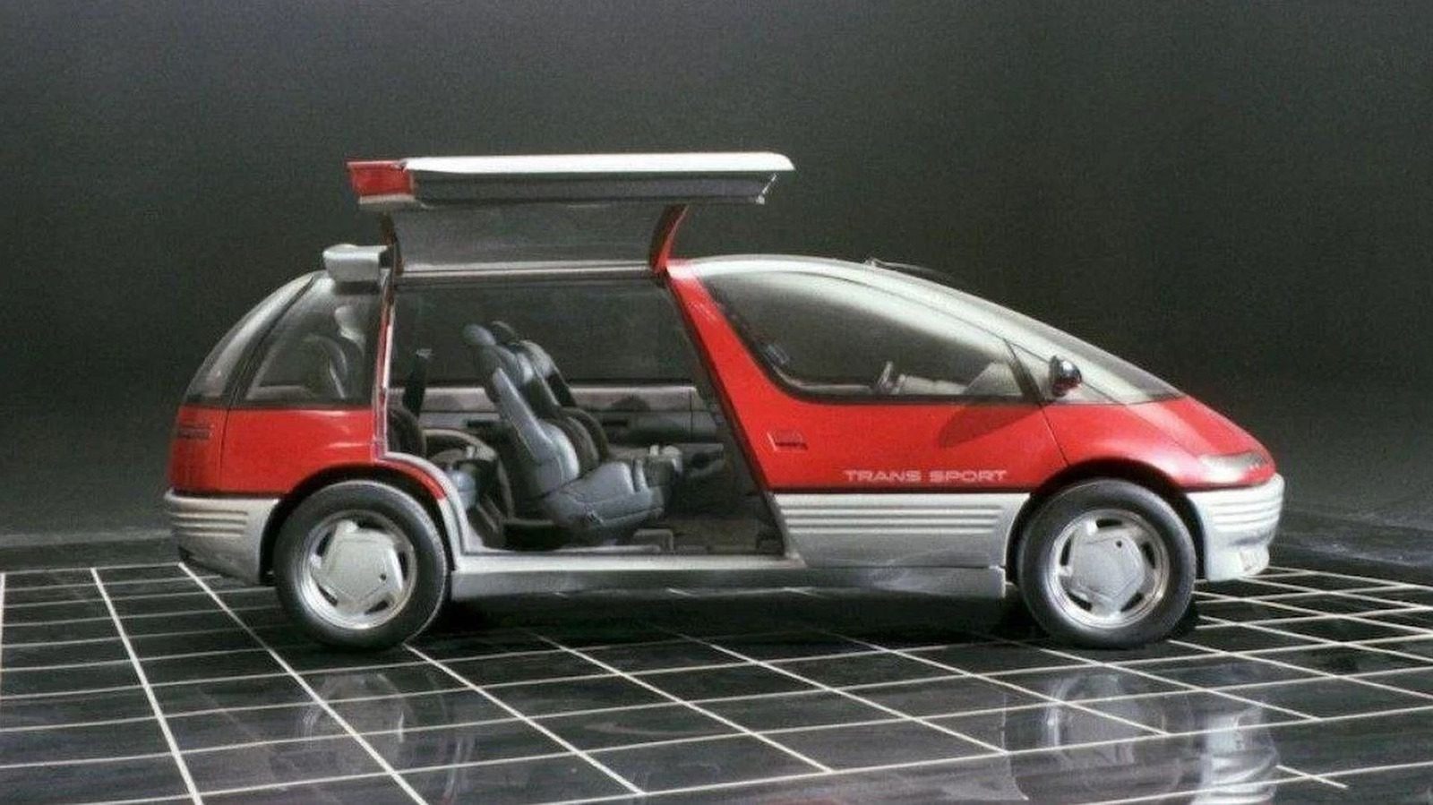 Pontiac Trans Sport Konsepti Zamanının Önünde Fütüristik Bir Minivandı