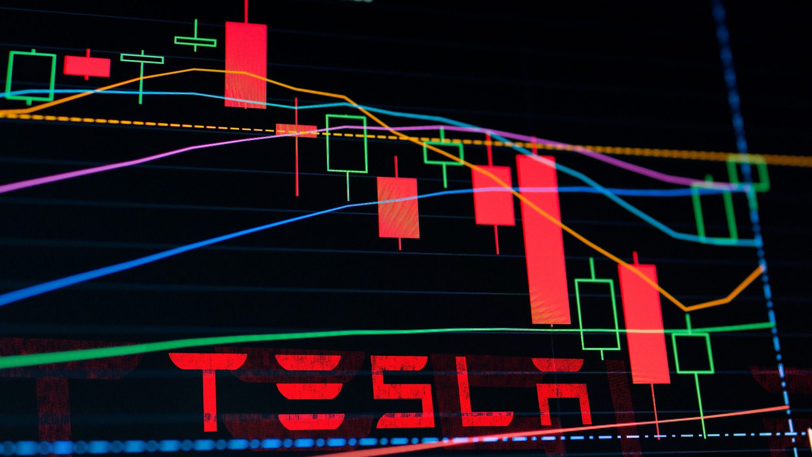 Tesla Hisse Senedi Sıkıntıları Elon Musk’ın Net Değerini 200 Milyar Doların Altına Getirdi