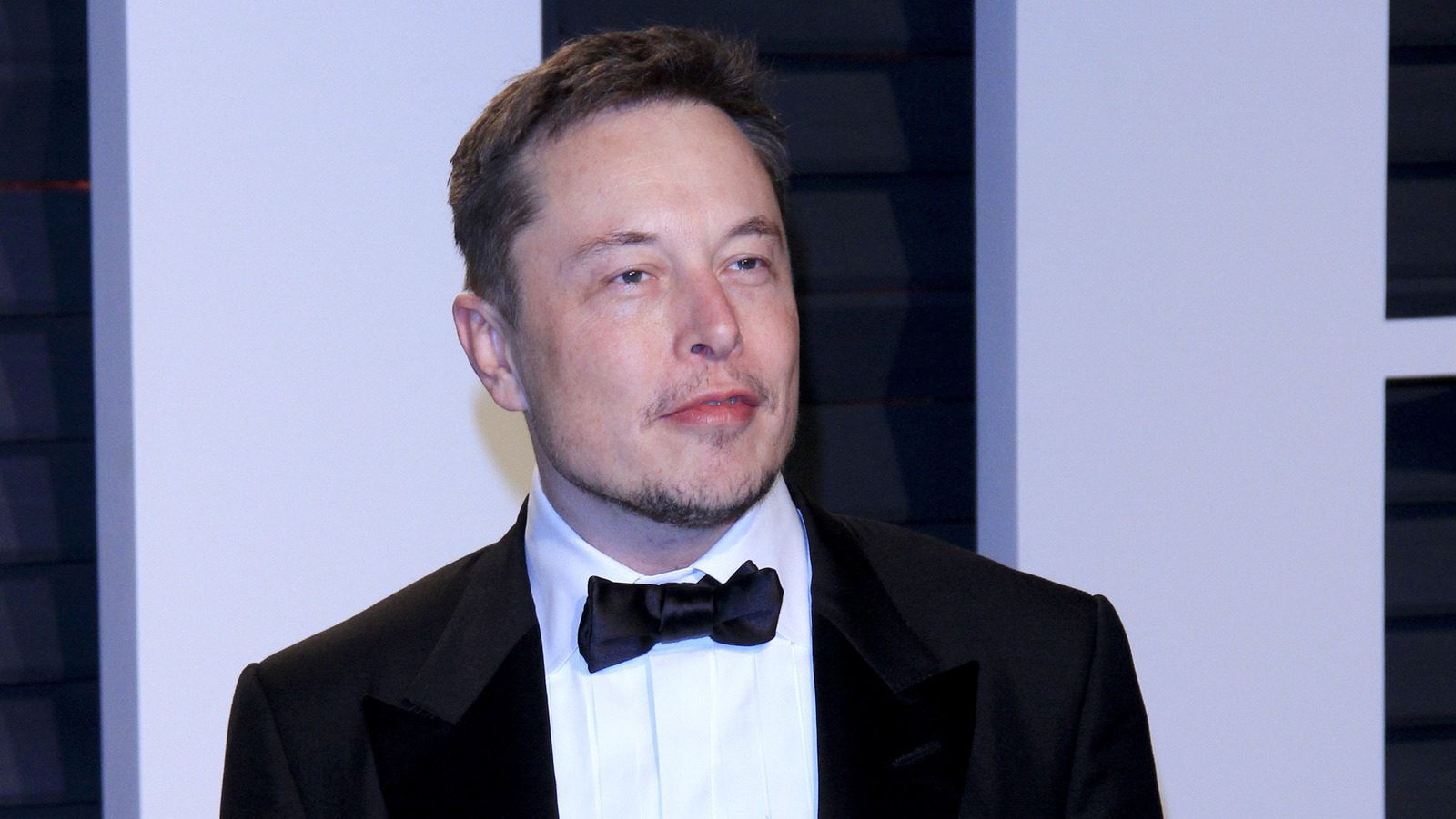Elon Musk, Tesla Hissedarlarına On Yıldır Verdiği Sözü Bozdu