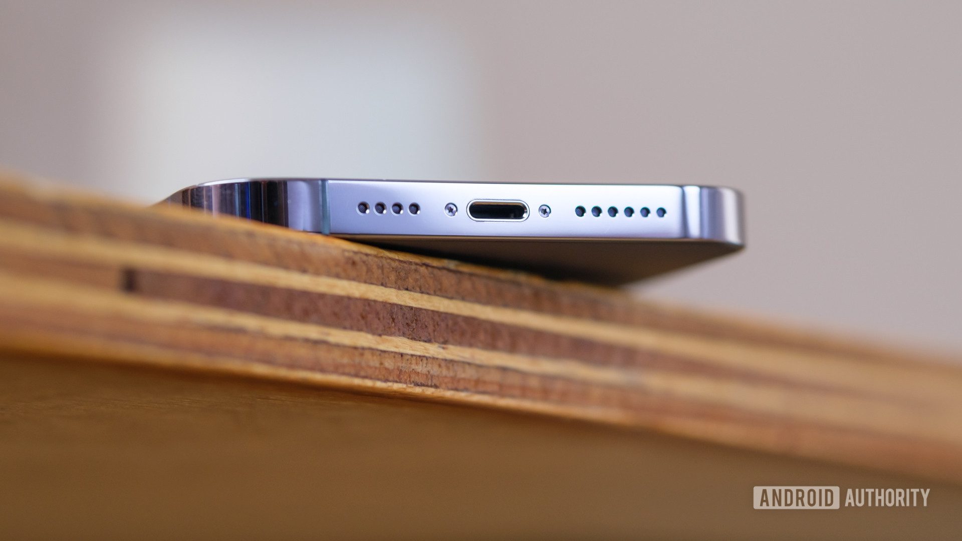 Bir Apple USB-C iPhone’un artık belirli bir son tarihi var
