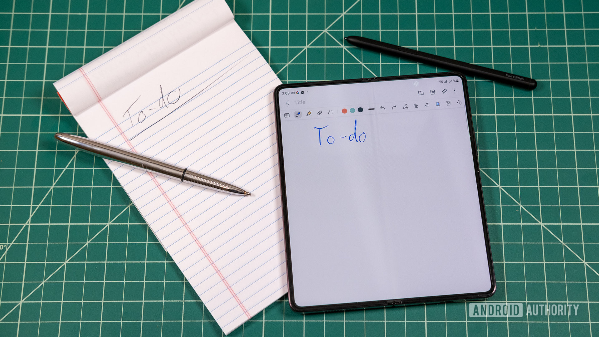 S Pen ve not defteri ile Galaxy Z Fold 4