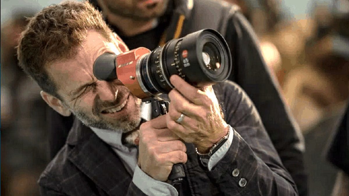 Son Zack Snyder Komplosu, ‘Yıldız Savaşları’ Devam Filmleri İçin Ona Kredi Veriyor