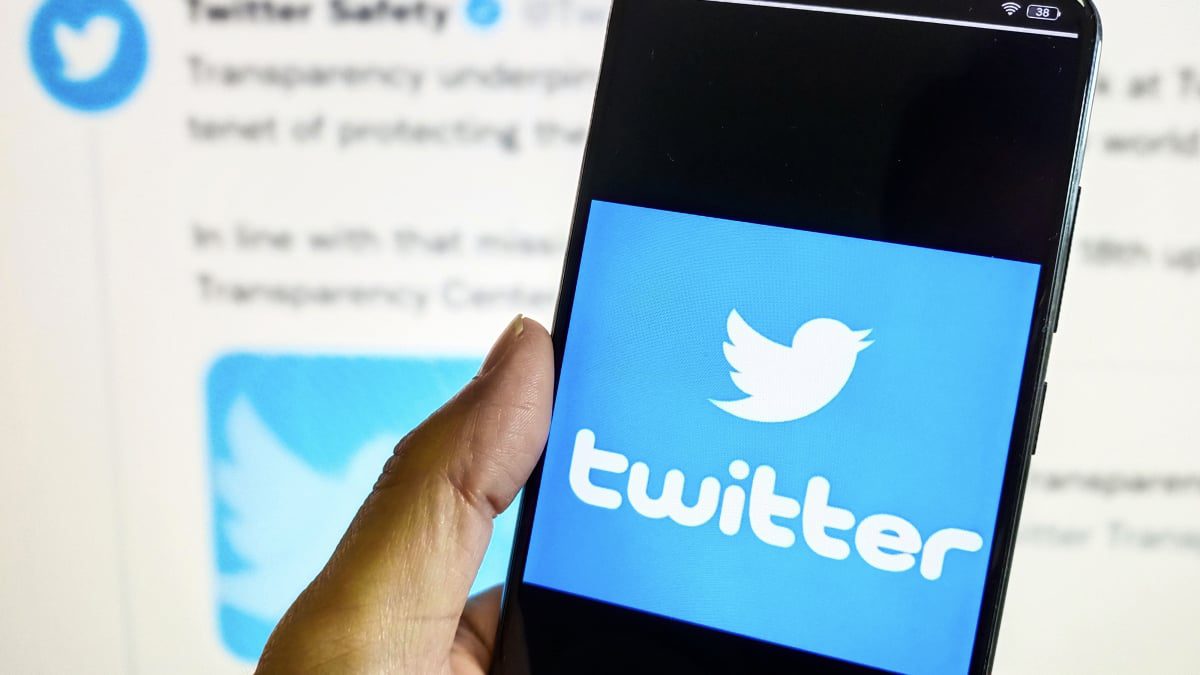 Twitter, ‘nefret dolu’ içeriğin erişimini bir etiketle sınırlayacak, kaldırmayla değil