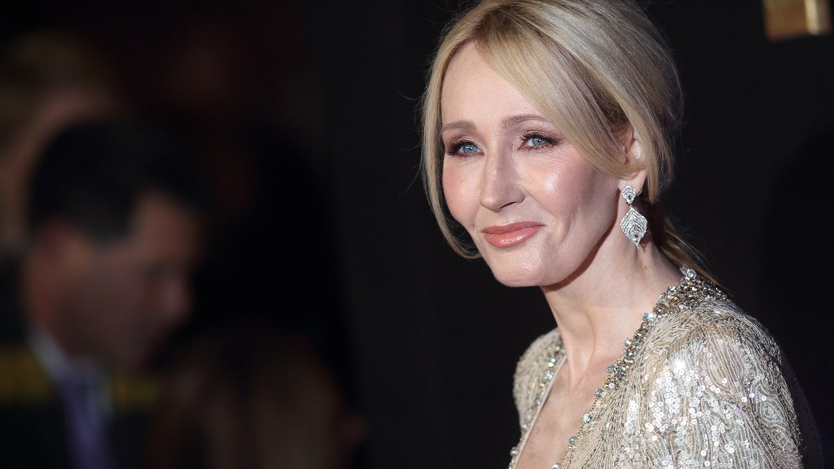 JK Rowling, Nefret Edilmeyi Umursamayacak Kadar Zengin Olduğunu Hatırlatıyor