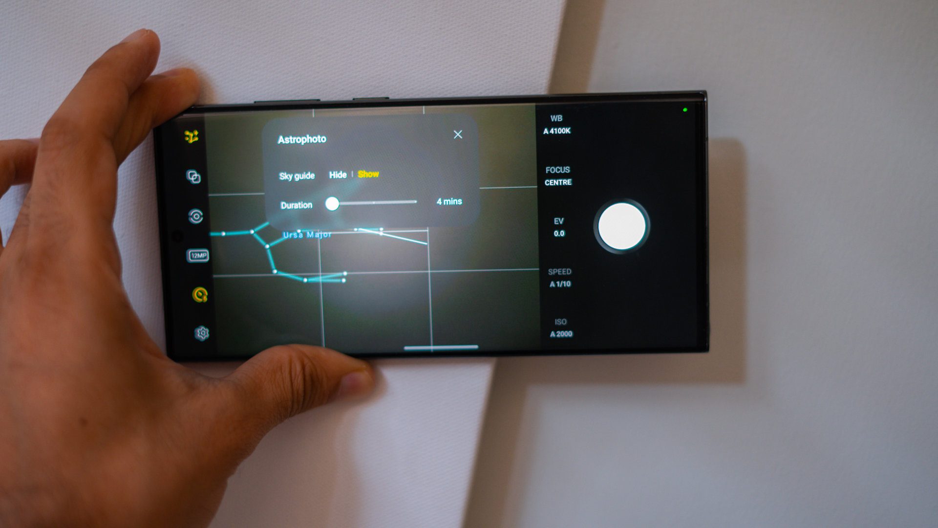 Galaxy Z Fold 4, Expert RAW güncellemesiyle astrofotografi moduna kavuşuyor