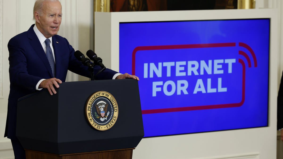 ABD, Biden planı kapsamında geniş bant internet erişimini genişletmek için 42 milyar dolar harcayacak