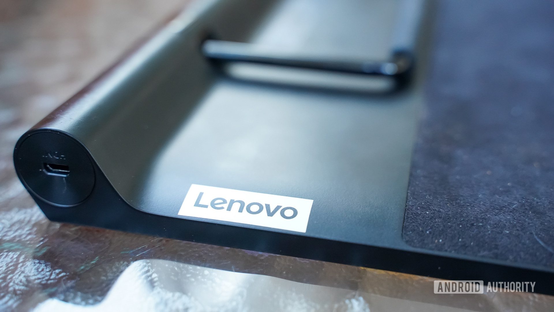 Söylentilere göre Lenovo Legion Go, bir sonraki Steam Deck rakibi olabilir