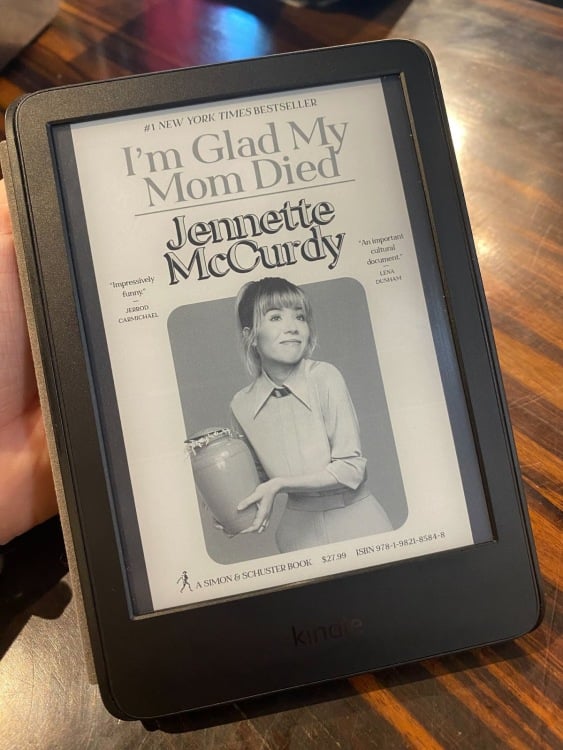 Jenette McCurdy's ile Kindle 