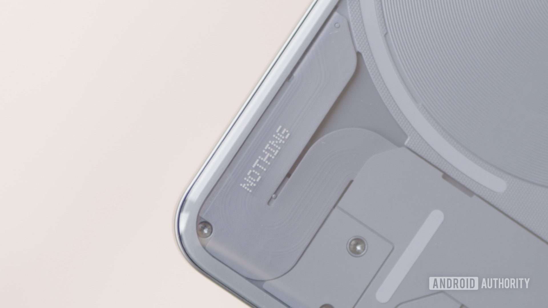 Hiçbir Şey Telefon 2a sızıntısı yeni tasarımı ve şirket için bir ilki ortaya koyuyor