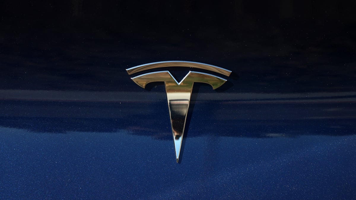 DOJ, Tesla’nın EV aralığı abartılarını araştırıyor
