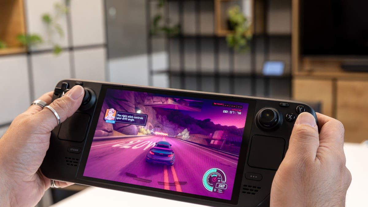 Nintendo Switch OLED ve Steam Deck OLED karşılaştırması