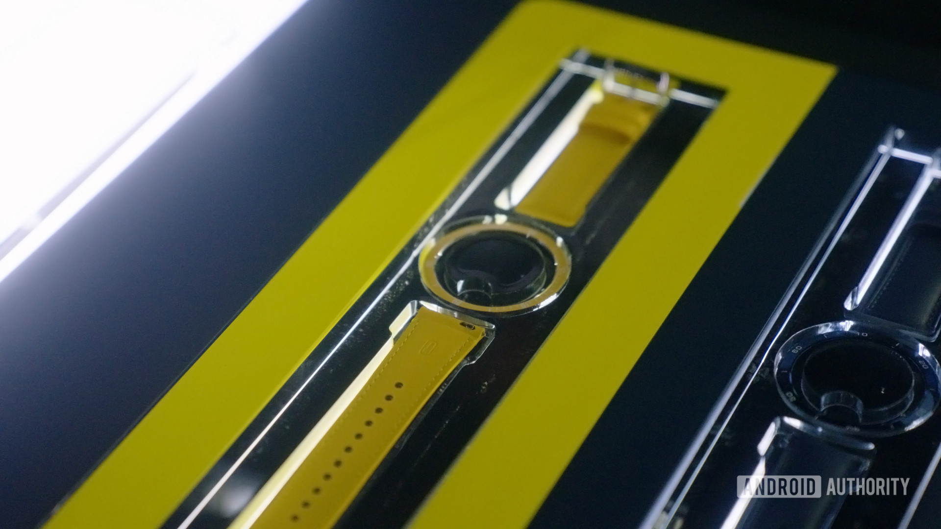 Xiaomi Watch S3 Sarı Çerçeve